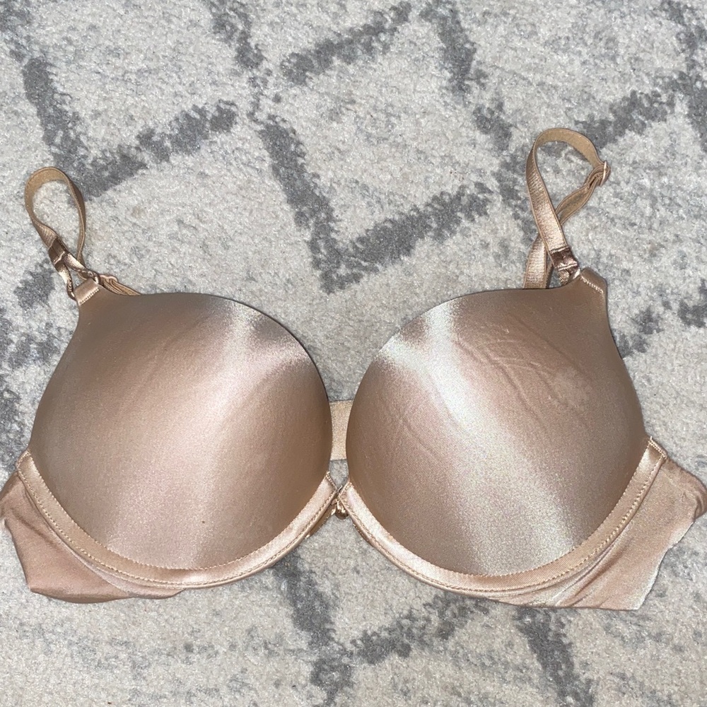 Bombshell plunge bra